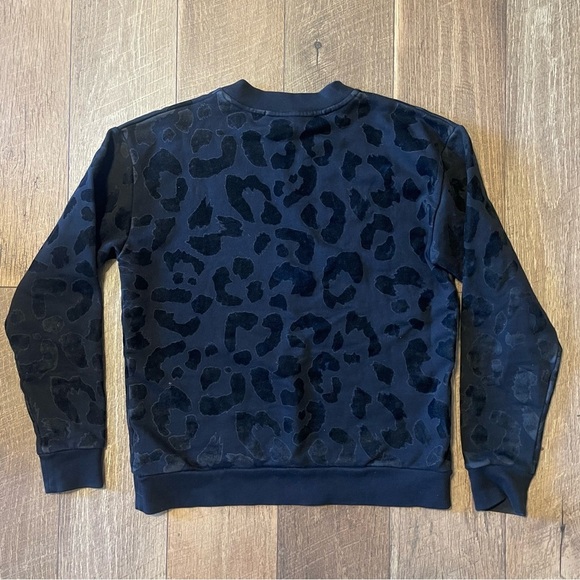 Etre Cecile Black On Black Velour Gothic Leopard Print Crewneck BB - Picture 2 of 4